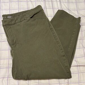 Old Navy Pixie Pants - Lighter Green